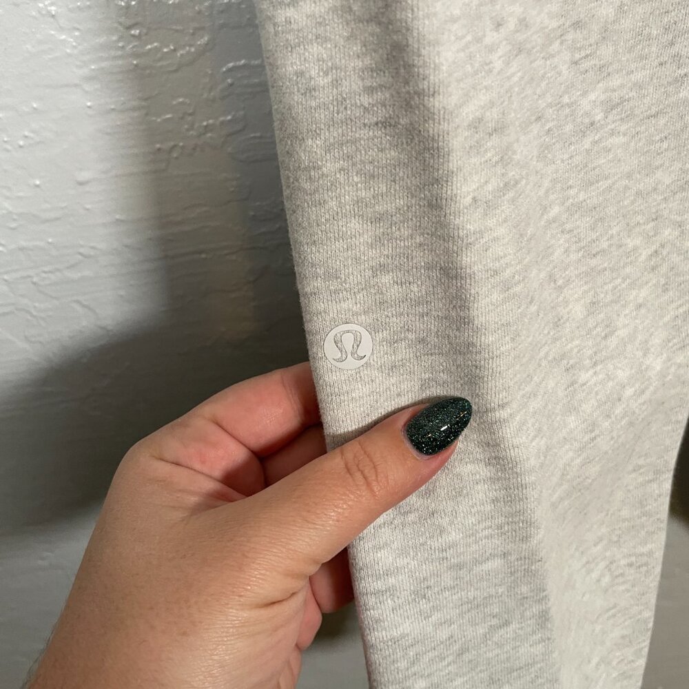 Lululemon Women 2 Ultra Light Gray Scuba High Rise Jogger Sweatpants Fleece - Picture 8 of 9
